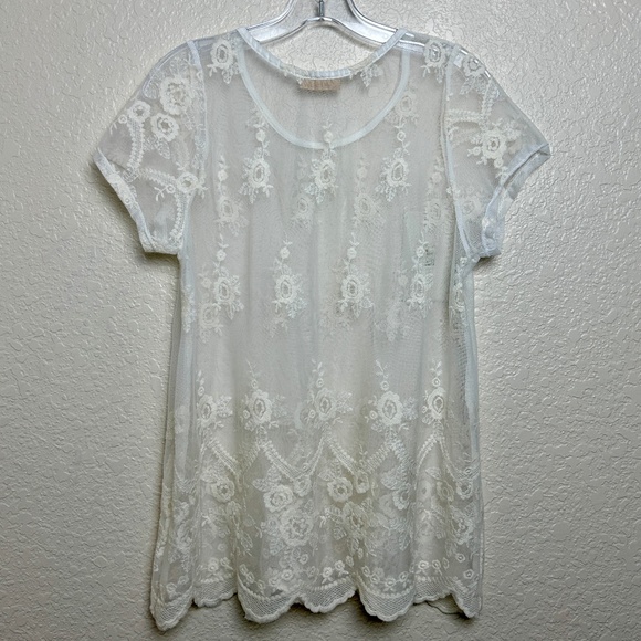 Lavish Ivory Lace Short Sleeve Scoop Neck Overlay Women's Top - Women's Medium - Picture 2 of 6